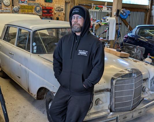 Pack Sweat + Bonnet + Stickers !!!